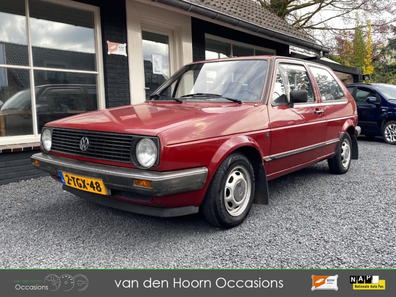 Volkswagen Golf - 1.3 UNIEK! | 105.000 KM | ZEER NETJES | APK 2026 - AutoWereld.nl