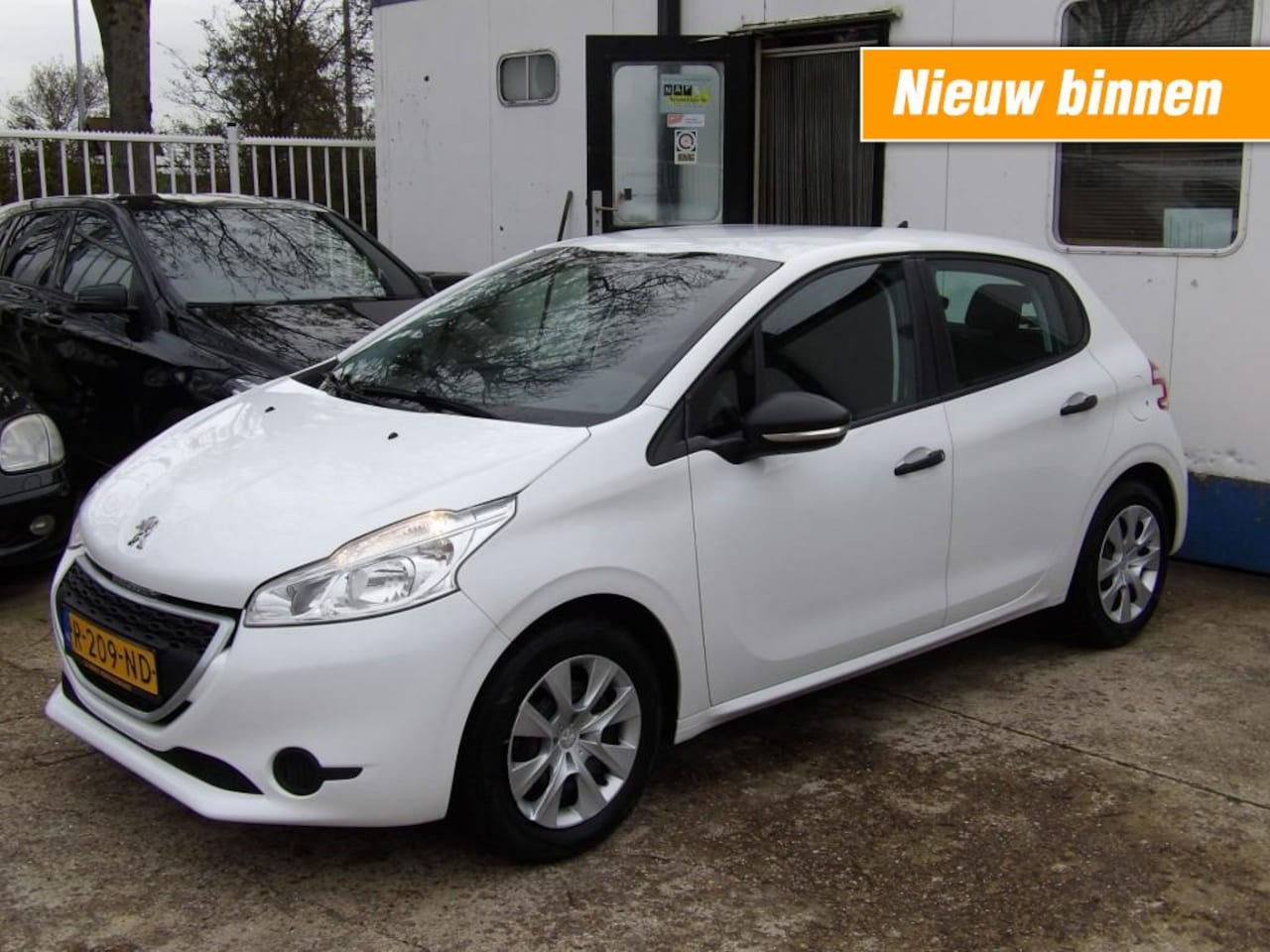 Peugeot 208 - 1.0 VTI LIKE 5-drs Airco Cruise 96408km - AutoWereld.nl