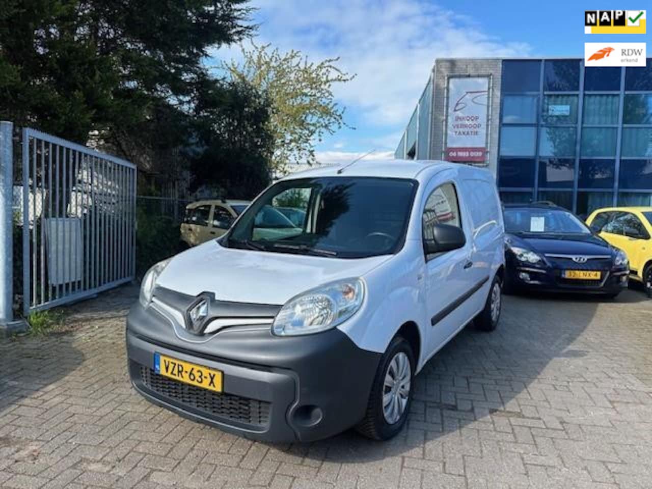 Renault Kangoo Express - 1.5 dCi 90 Express 1.5 dCi 90 Express, Airco, Apk 02/2025, Schuifdeur, MARGE BUS - AutoWereld.nl