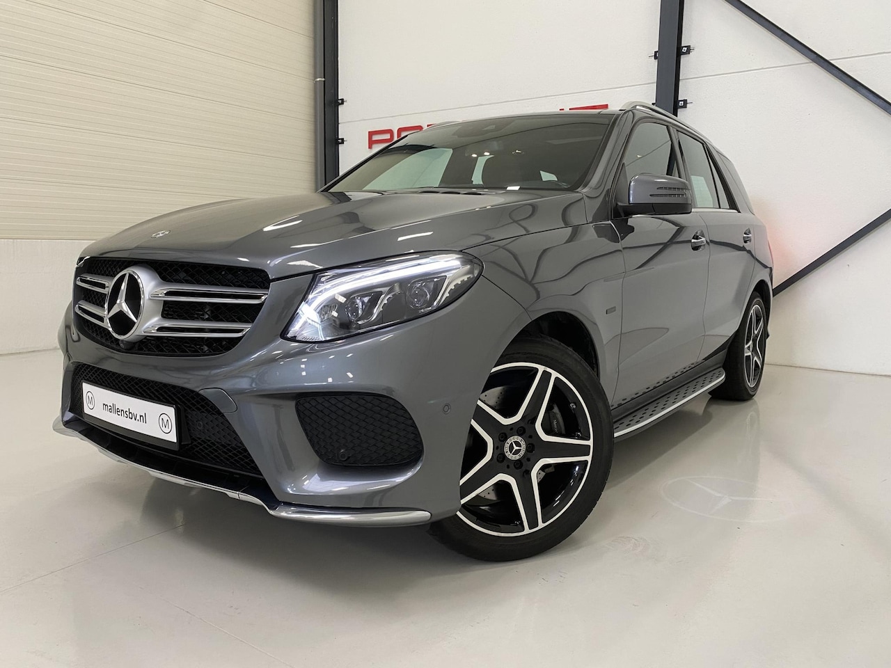 Mercedes-Benz GLE-Klasse 500 e 4MATIC PANO/AIRMATIC/AMGLINE/ 2018 ...