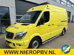 Mercedes-Benz Sprinter - 319CDI L2H2 AMBULANCE Automaat Airco Cruisecontrol 9X OP VOORRAAD MARGE