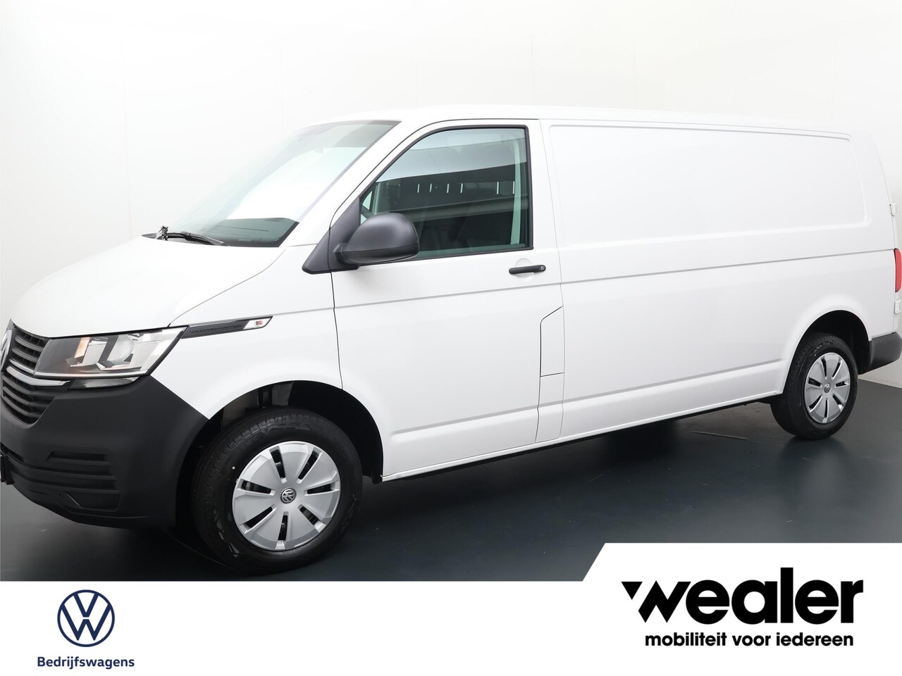 Volkswagen Transporter - 2.0 TDI L2H1 28 | 110 PK | Achterdeuren met beglazing | 2 zitplaatsen rechtsvoor | verzwaa - AutoWereld.nl