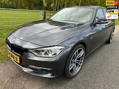 BMW 3-serie - 328i High Executive 245PK prachtige auto, bomvol luxe/opties