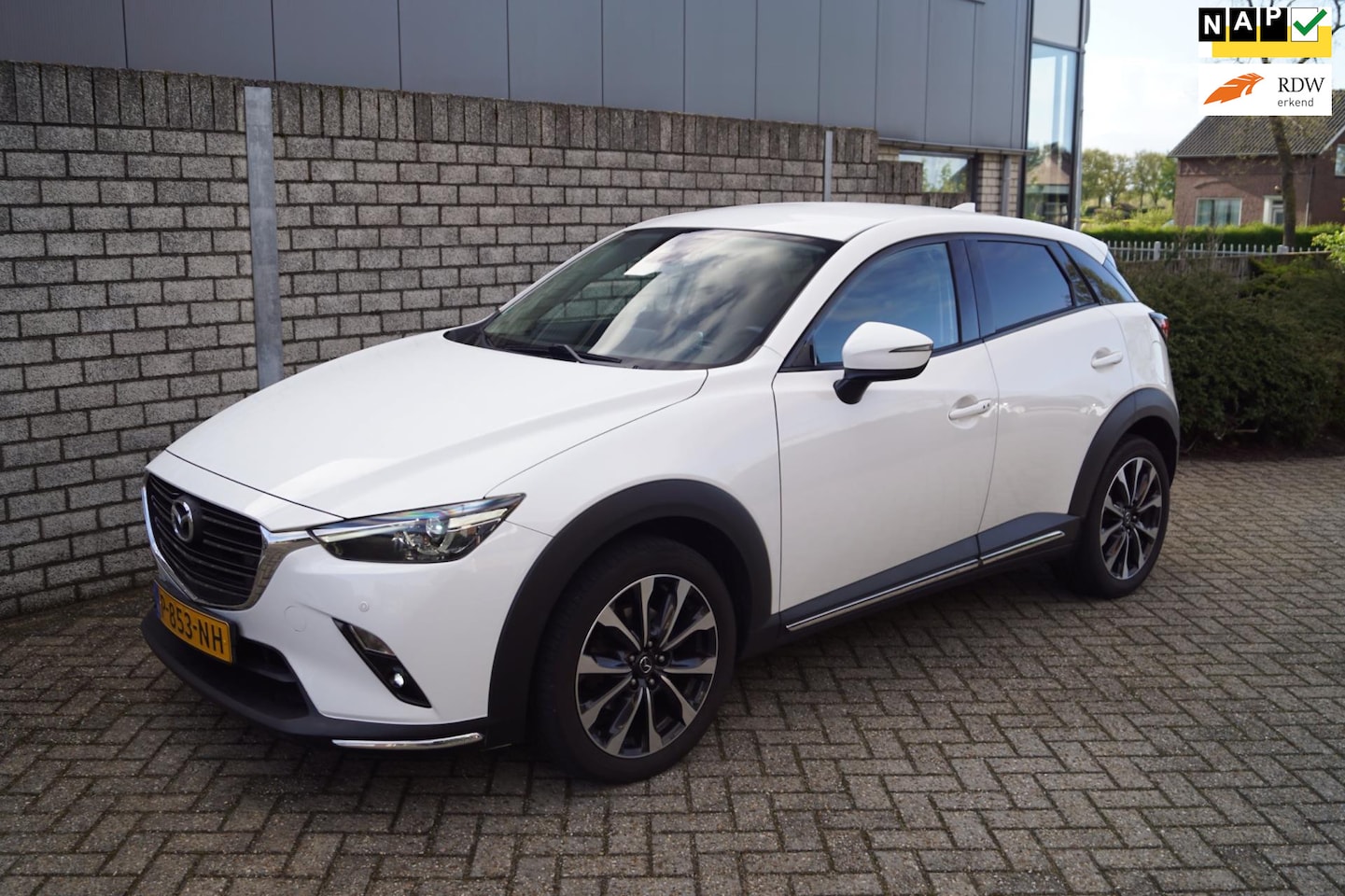 Mazda CX-3 - 2.0 SkyActiv-G 150 SkyLease GT 4WD Autom Navi Camera Head-Up Leder Sportst Stoelverw Clima - AutoWereld.nl