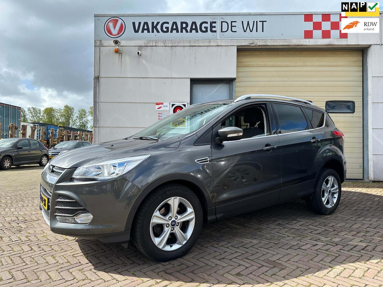 Ford Kuga - 1.5 Titanium Styling Pack 1.5 Titanium Styling Pack - AutoWereld.nl