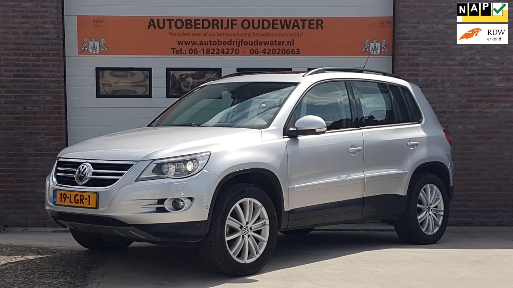 Volkswagen Tiguan - 2.0 TDI Track&Field 4Motion - AutoWereld.nl