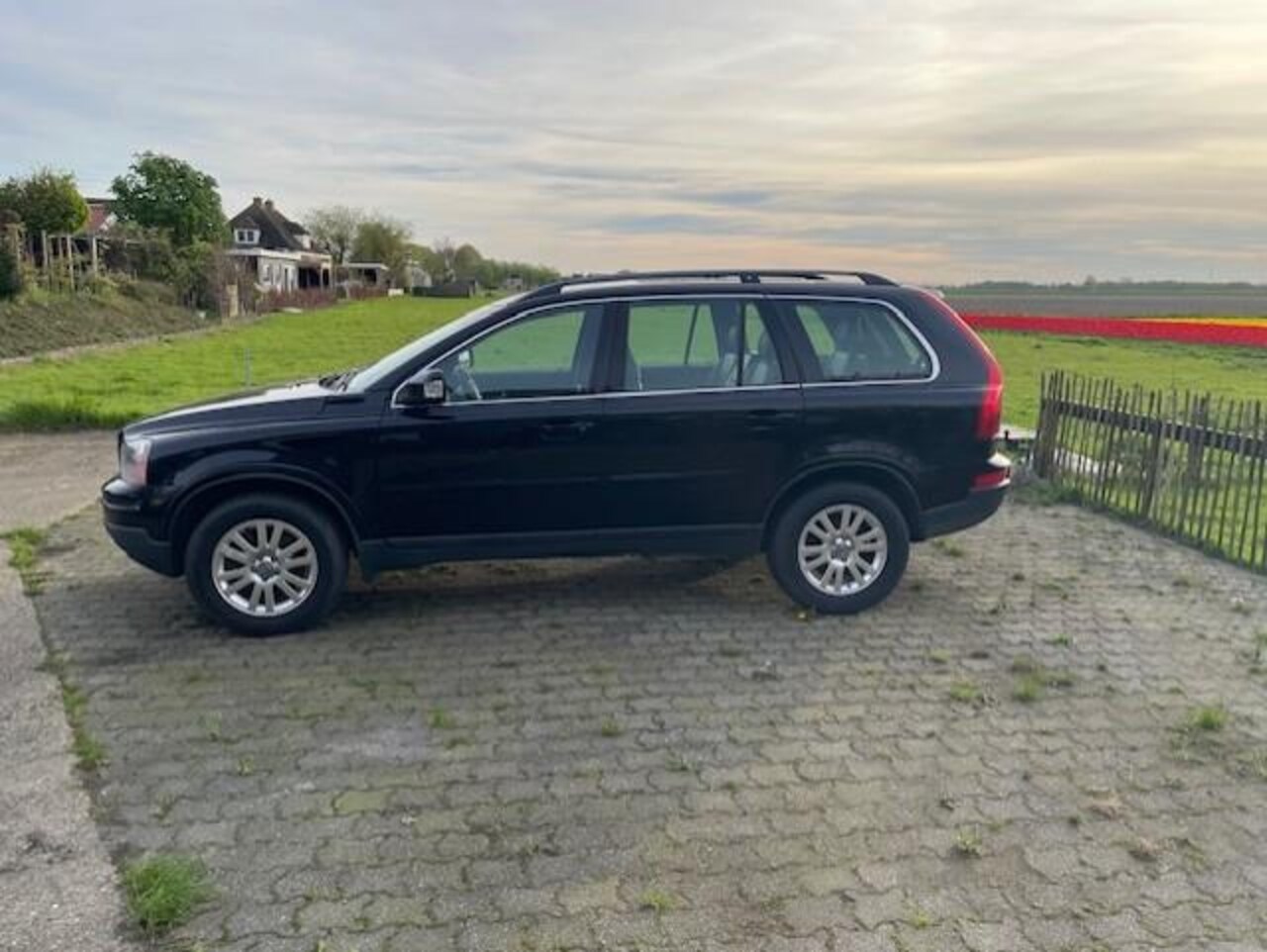 Volvo XC90 - 2.5 T Momentum 2.5 T Momentum - AutoWereld.nl