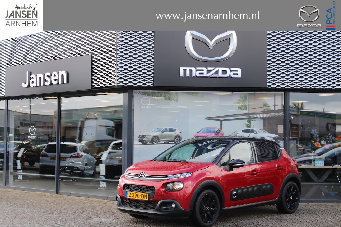 Citroën C3 - 1.2 PureTech S&S Shine 1.2 PureTech 110PK S&S Shine , Navi, Clima, Cruise, Apple Carplay, Zwart Dak, LMV 17 Inch, - AutoWereld.nl