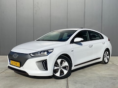 Hyundai IONIQ - Premium EV / Schuifdak / Leder / Infinity / Adaptieve Cruise / €14.395 na subsidie