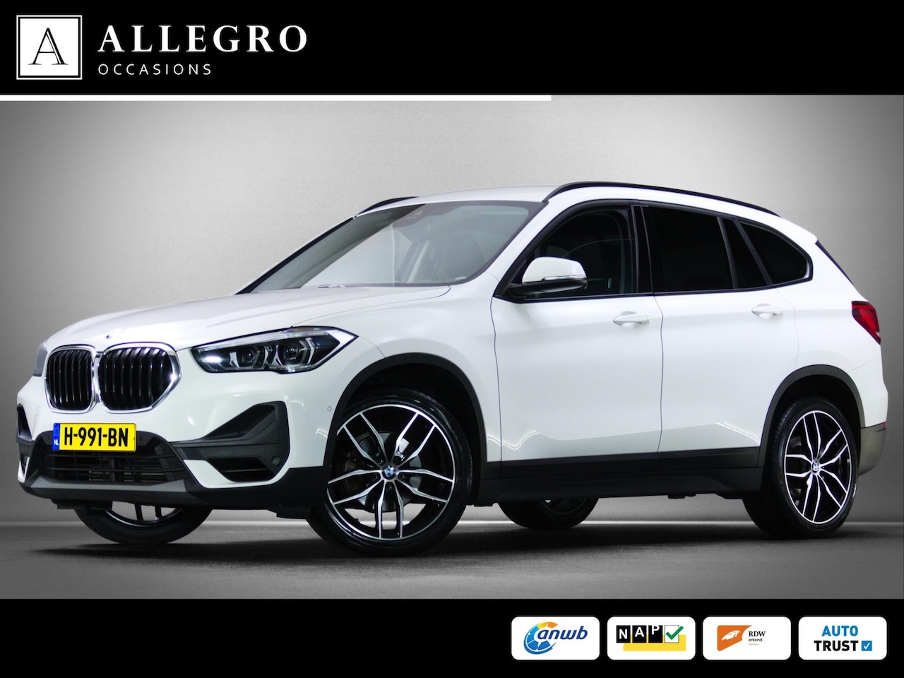 BMW X1 - SDrive 18i High Executive Edition (HEAD-UP DISPLAY, TREKHAAK AFNEEMBAAR, NAVIGATIE PROFESS - AutoWereld.nl