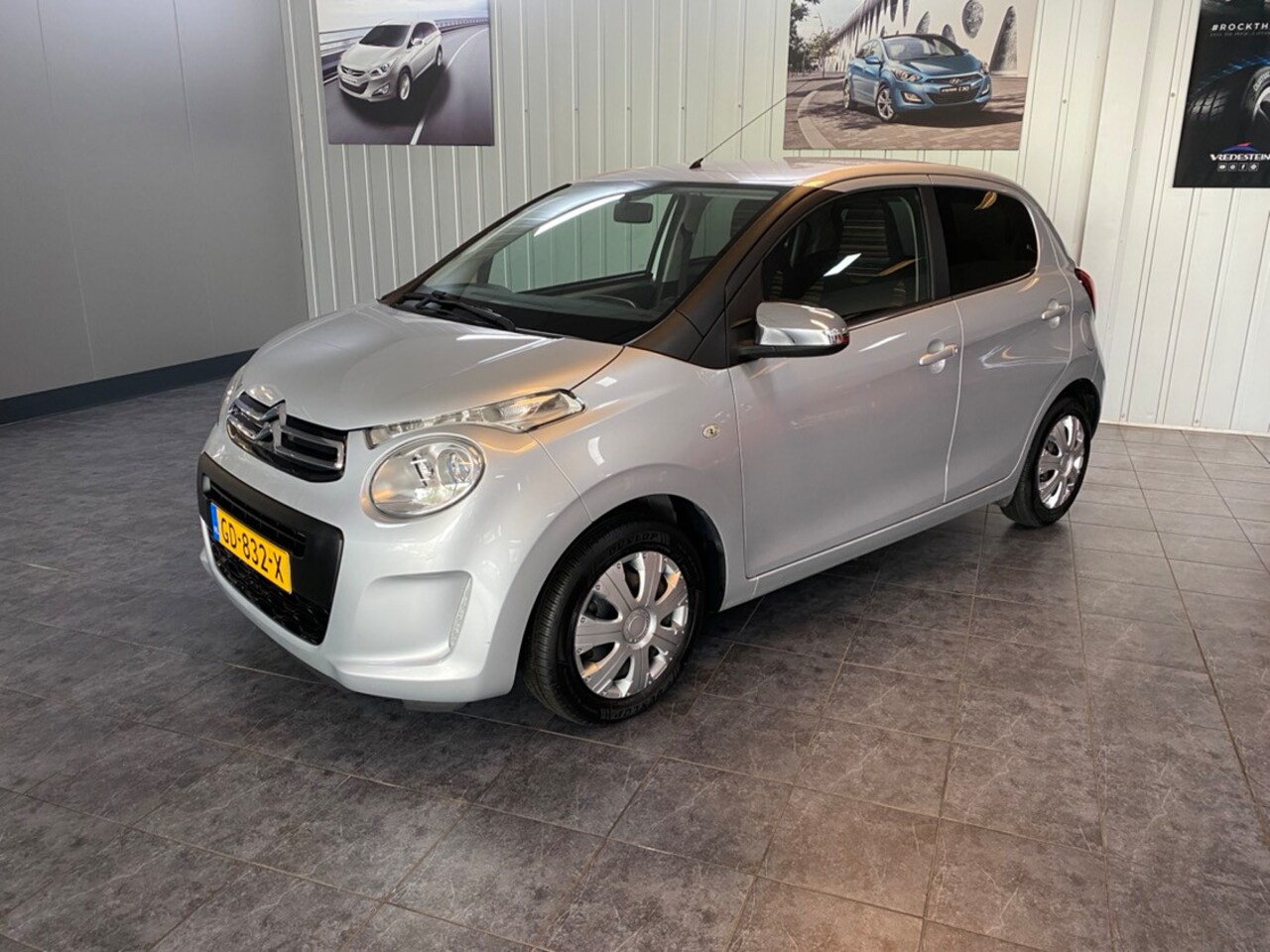 Citroën C1 - 1.0 e-VTi Shine Airco, Cruise control. - AutoWereld.nl