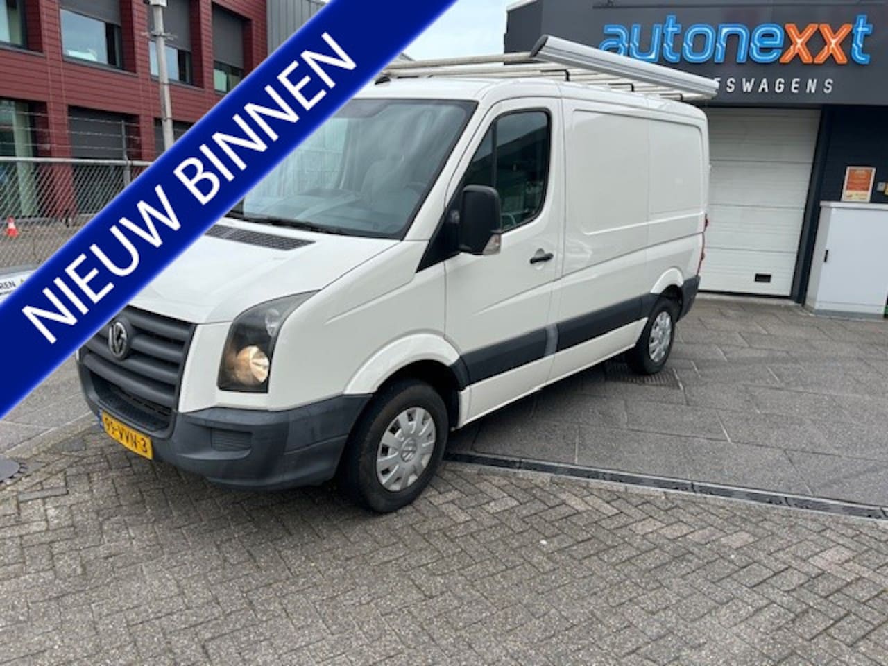 Volkswagen Crafter - 28 2.5 TDI L1H1 AIRCO I TREKHAAK I IMPERIAAL I LAGE BIJTELLING I NETTE BUS - AutoWereld.nl