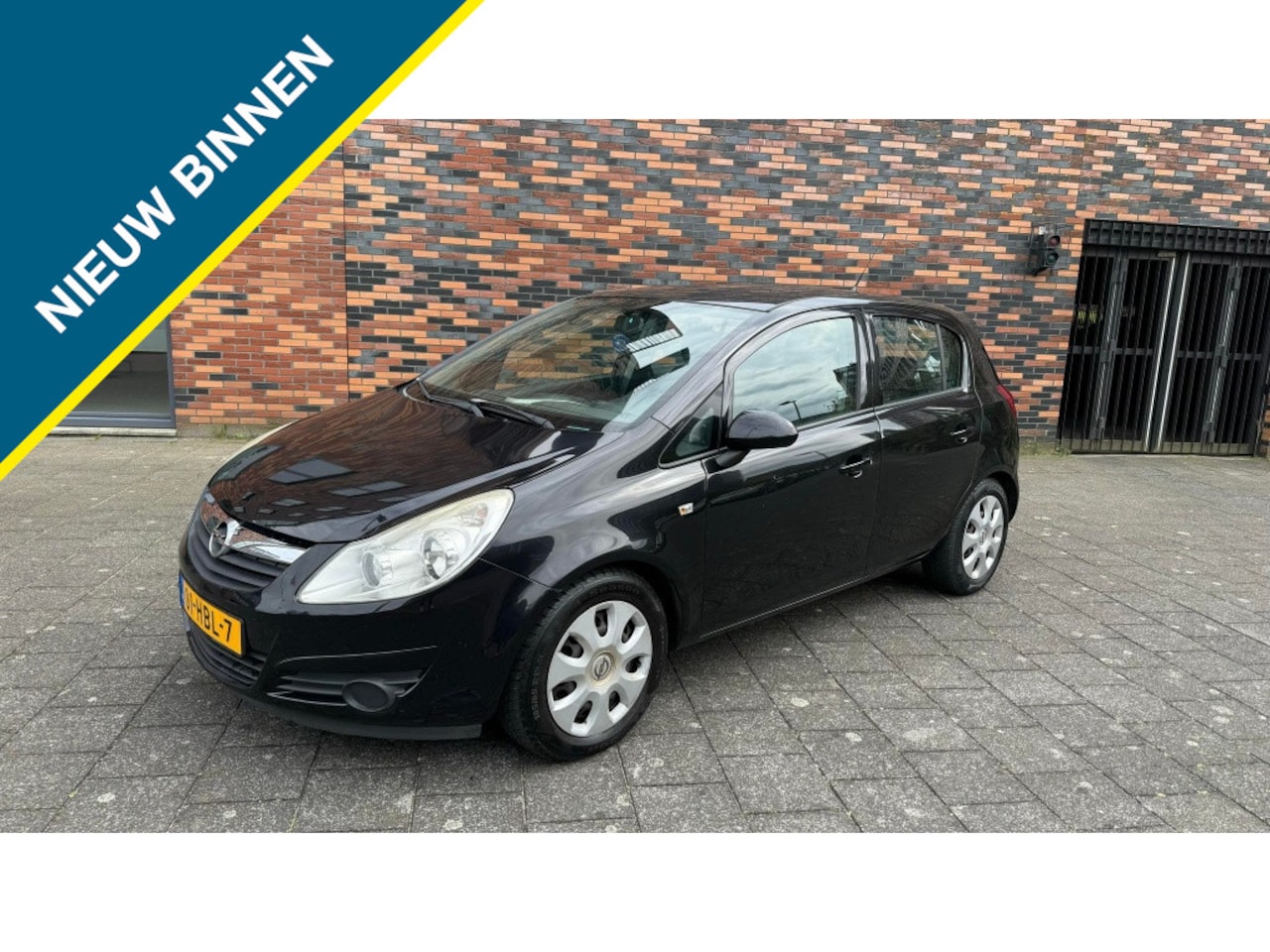 Opel Corsa - 1.4-16V Business 1.4-16V Business - AutoWereld.nl