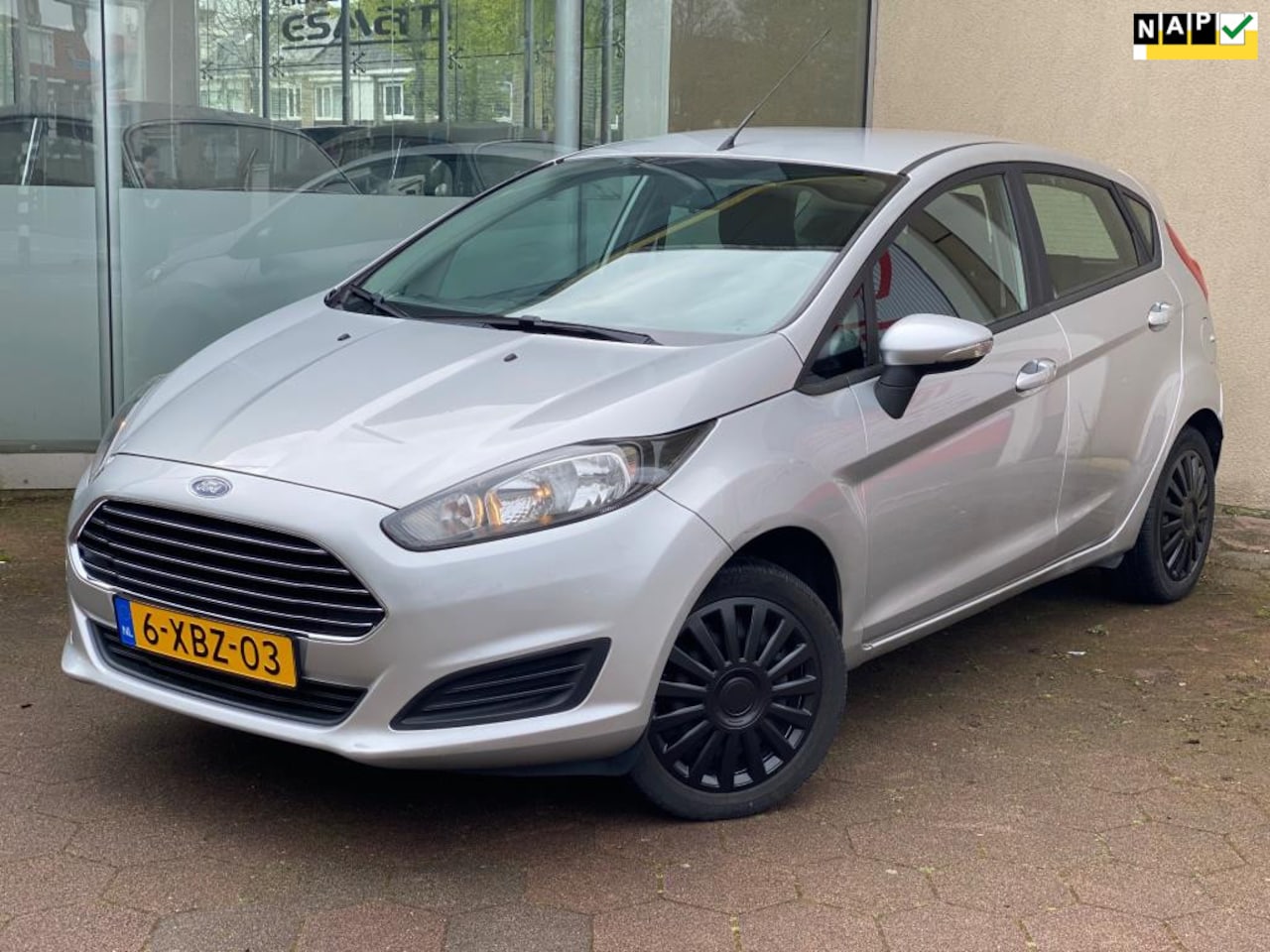 Ford Fiesta - 1.0 Style Airco Navi Bluetooth - AutoWereld.nl