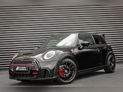 MINI Cooper - 1.5 One John Cooper Works / LEDEREN BEKLEDING / STERREN-HEMEL / APPLE CARPLAY / 2021 / SPO