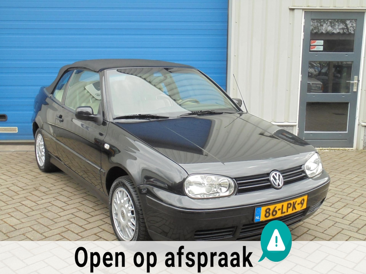 Volkswagen Golf Cabriolet - 2.0 Classicline APK LEER AIRCO - AutoWereld.nl