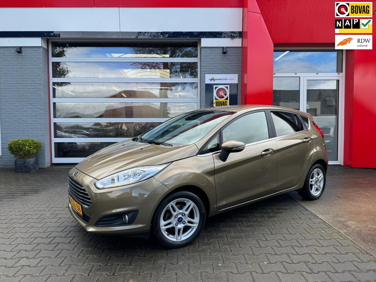 Ford Fiesta - 1.0 EcoBoost Titanium 1.0 EcoBoost Titanium - AutoWereld.nl