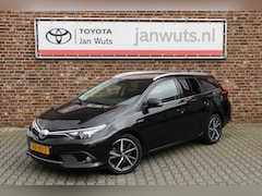 Toyota Auris Touring Sports - 1.8 Hybrid Executive + 17"