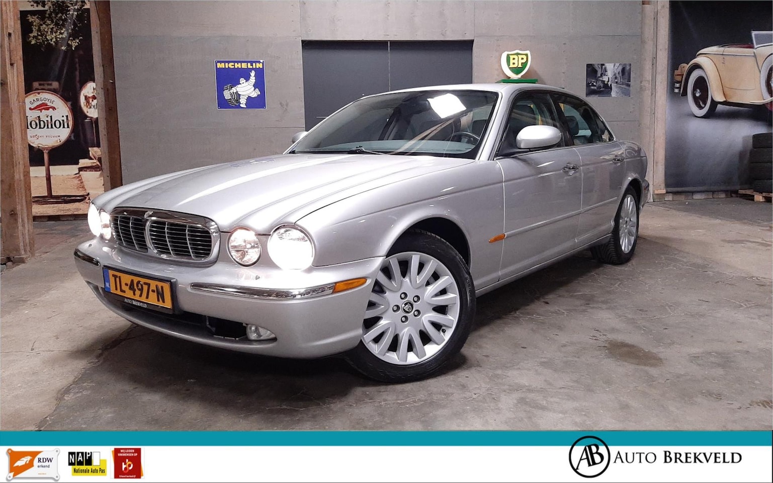 Jaguar XJ - 3.2 V8 Executive LWB 238PK AUTOMAAT | YOUNGTIMER | Vol Opties - AutoWereld.nl