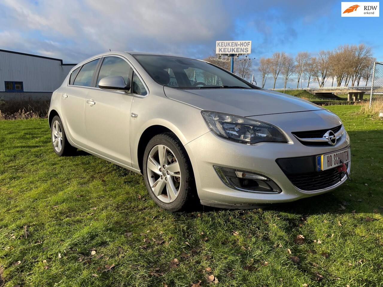 Opel Astra - 1.4 Turbo Cosmo 5-deurs climate control,nw apk,nieuwstaat - AutoWereld.nl