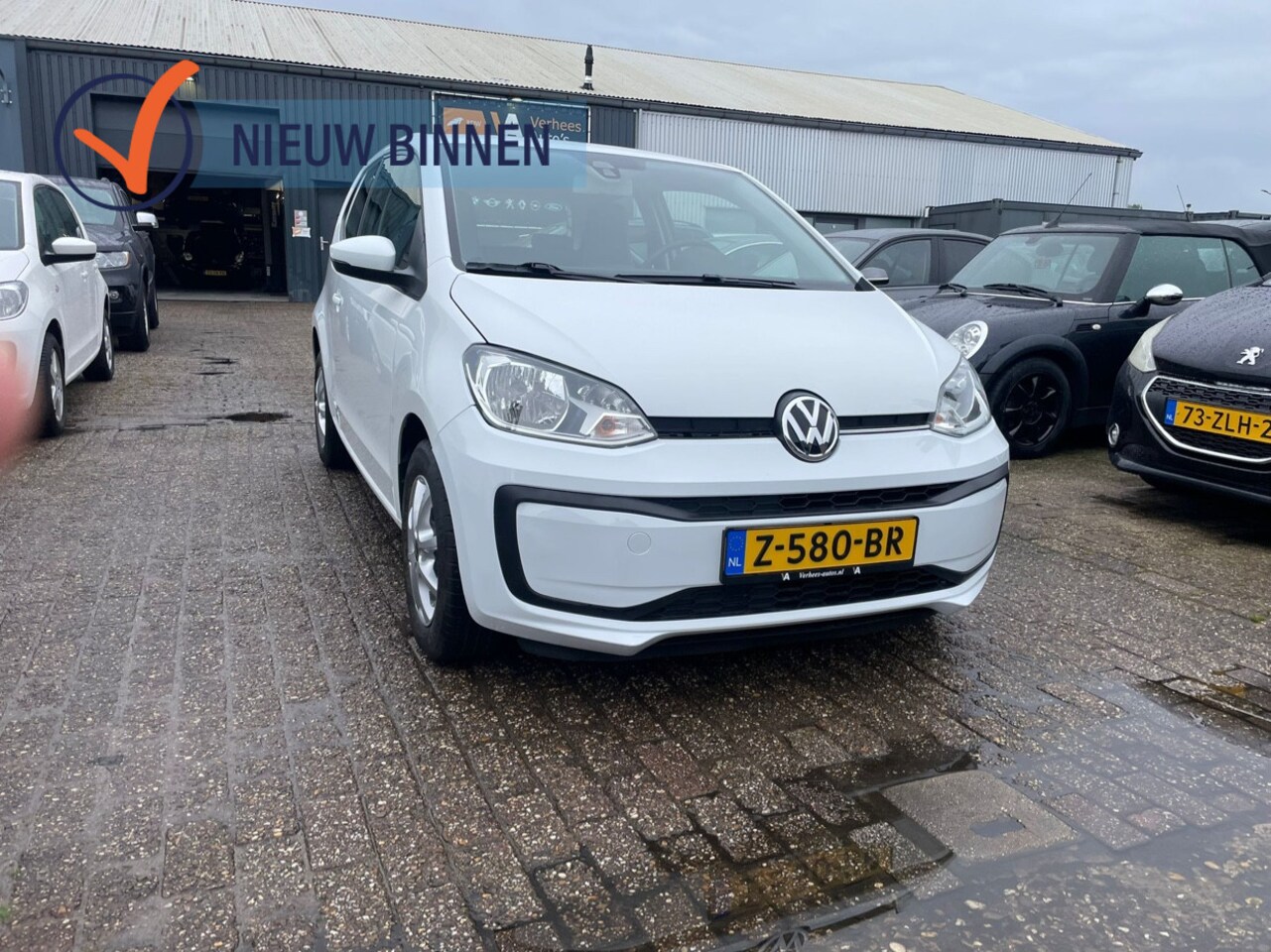 Volkswagen Up! - 1.0 stoelverwarming/airco - AutoWereld.nl