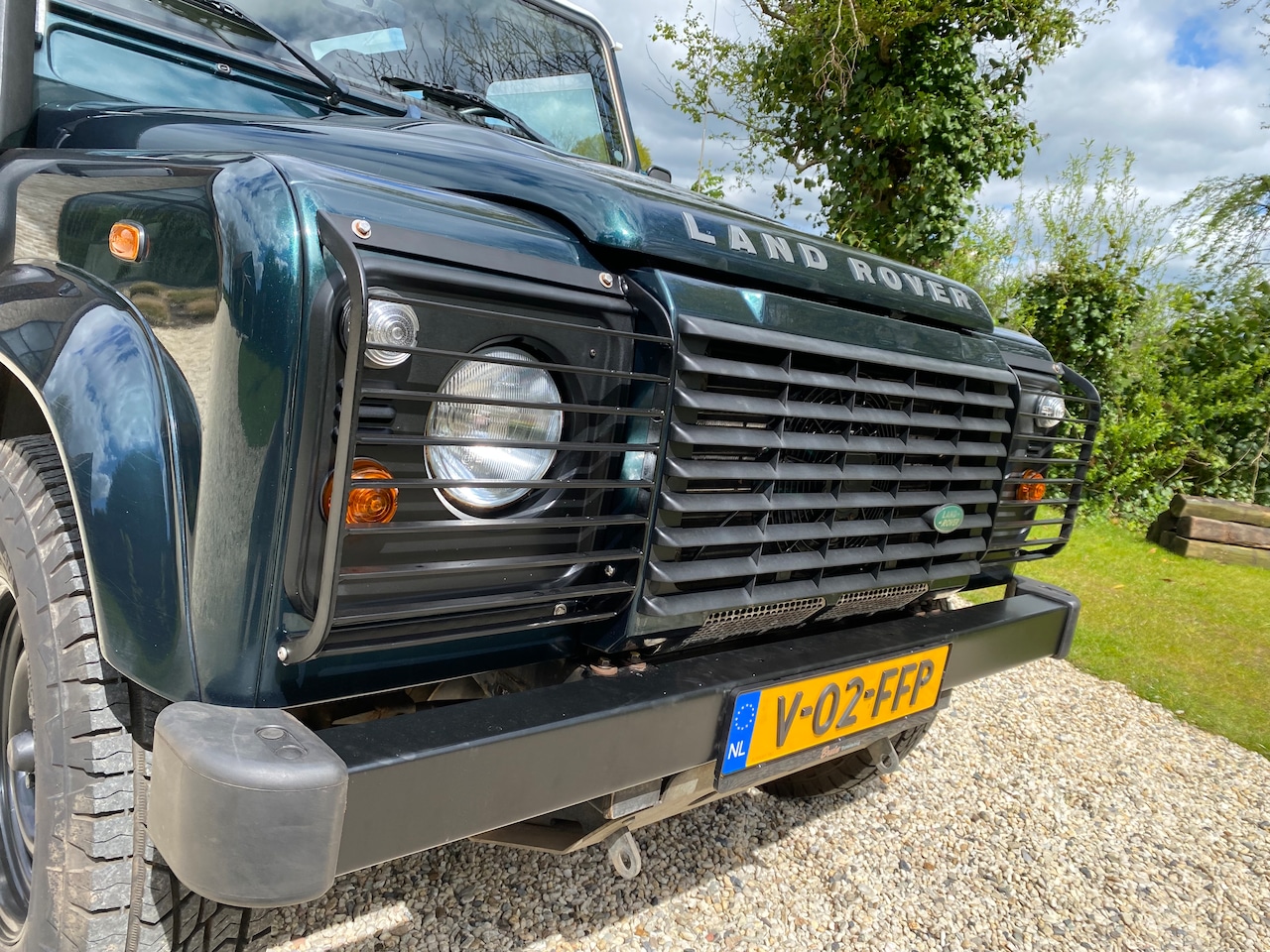 Land Rover Defender - 2.2 D SW 90" XTech Van tweede eigenaar