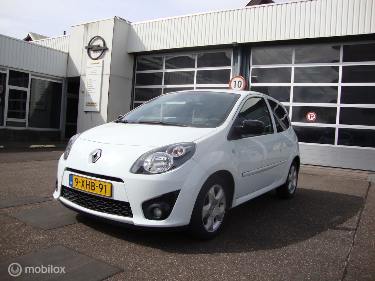 Renault Twingo - 1.2-16V met Airco en N.a.p - AutoWereld.nl