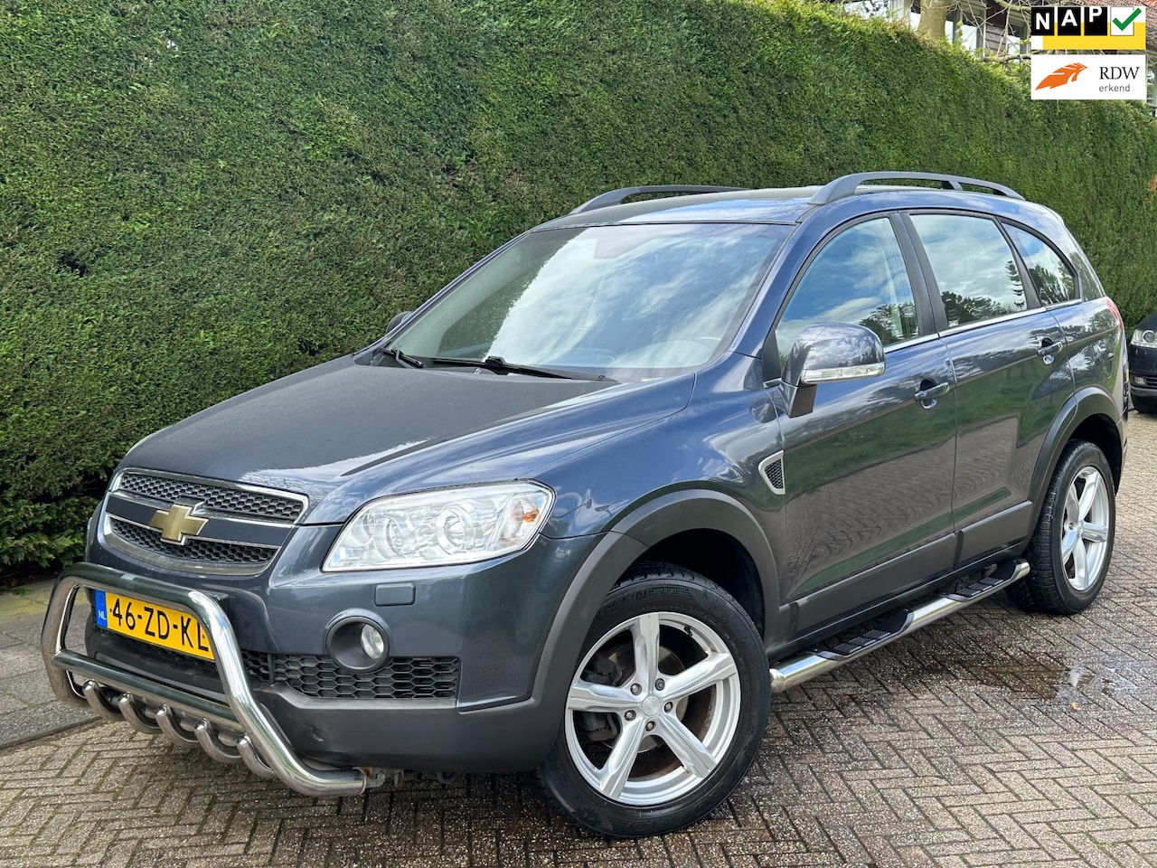 Chevrolet Captiva - 3.2i Executive /AUTOMAAT/LEER/PANO/S-VERWRMNG/RIJDTSUPER!/ - AutoWereld.nl