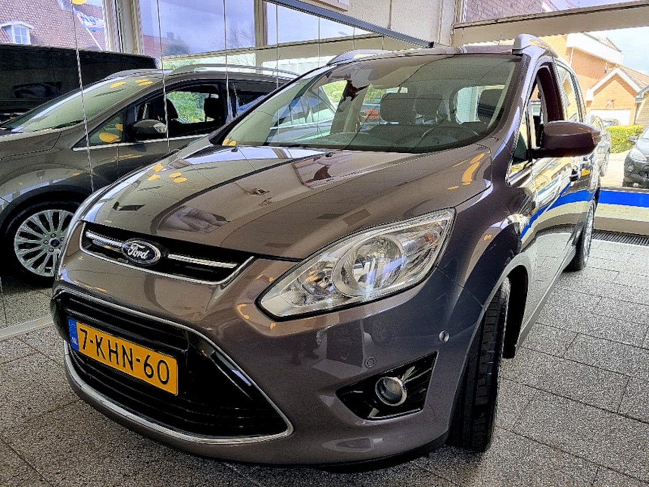 Ford Grand C-Max - 1.0 92KW ECOBOOST - AutoWereld.nl