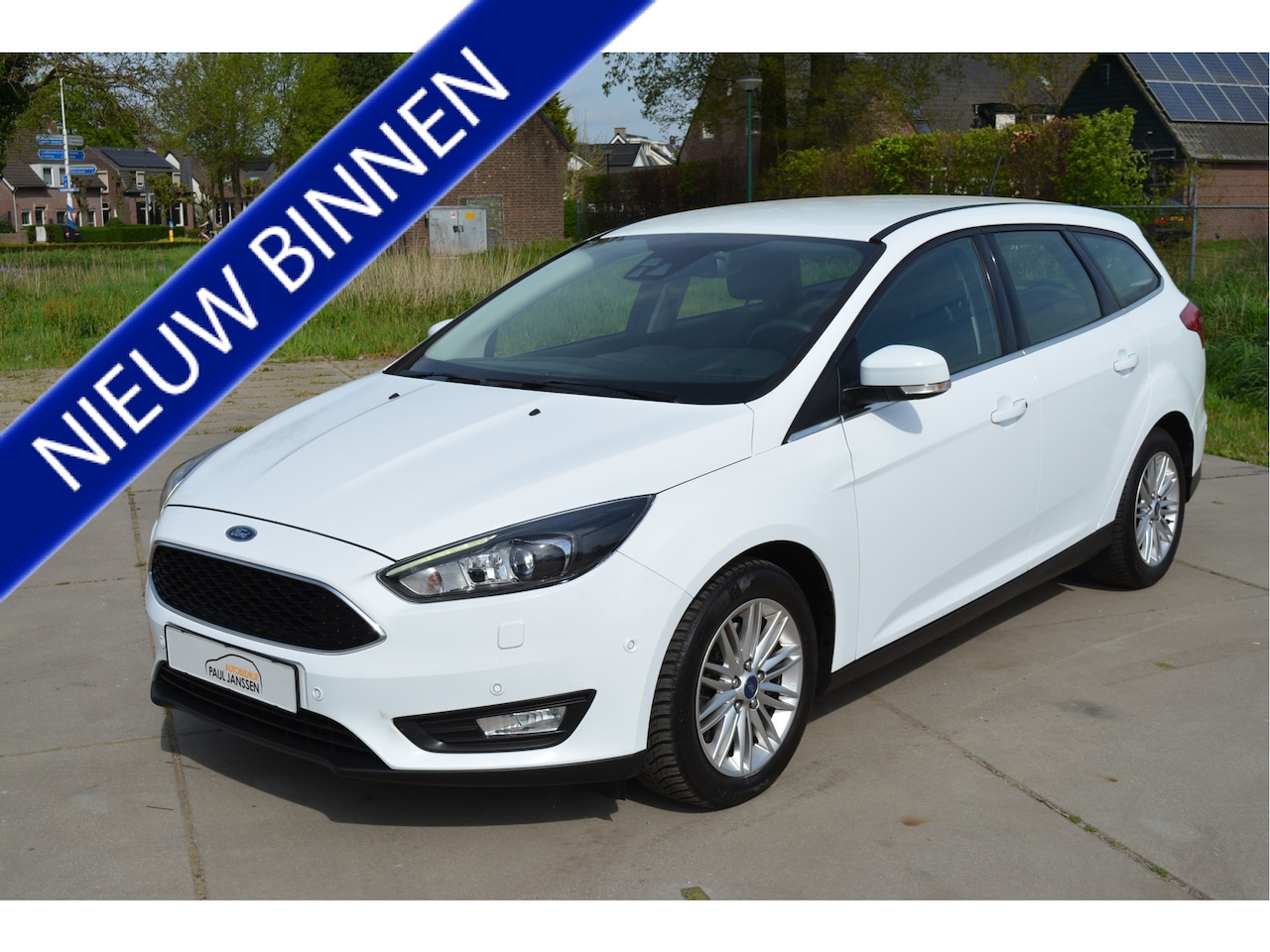 Ford Focus Wagon - 1.5 Titanium 150 PK | Navigatie | Climate Control | Xenon | Cruise Control | PDC VERKOOP T - AutoWereld.nl