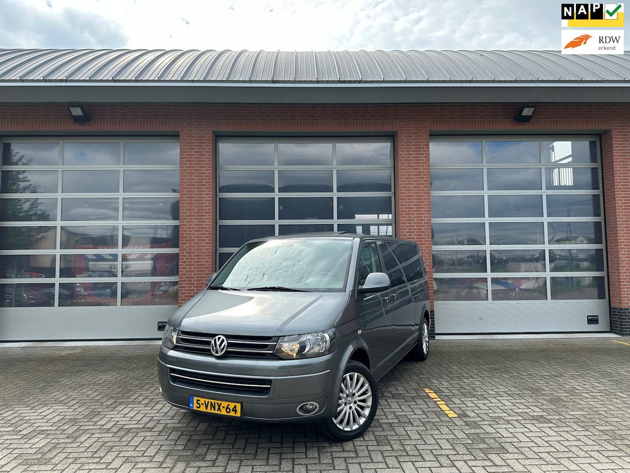 Volkswagen Transporter - 2.0 TDI L2H1 4Motion DC Comfortline SCHUIFDAK/LEDER/NAVI/MOOIE BUS - AutoWereld.nl