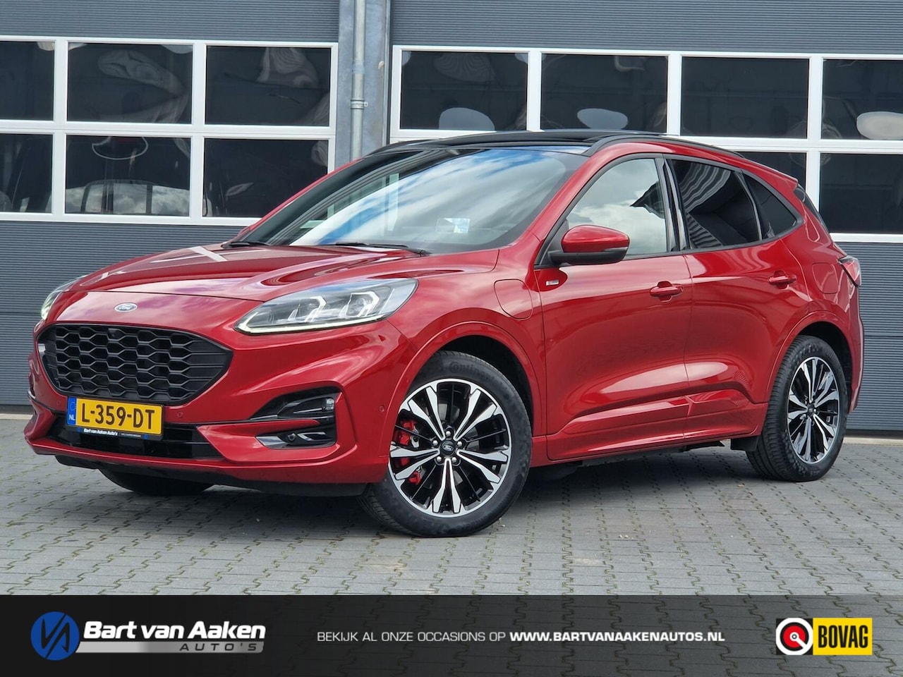 Ford Kuga - 2.5 PHEV ST-Line X 225pk Panorama 19 inch Full Options! - AutoWereld.nl