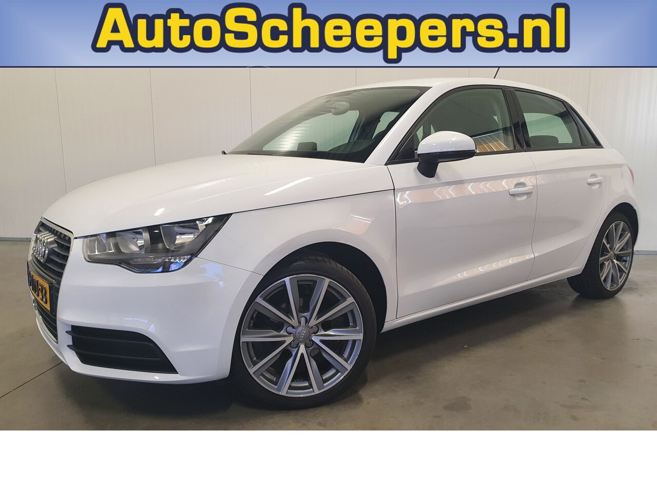 Audi A1 Sportback - 1.2 TFSI Attraction Pro Line Business LEDER/NAVI/CRUISE/LMV - AutoWereld.nl