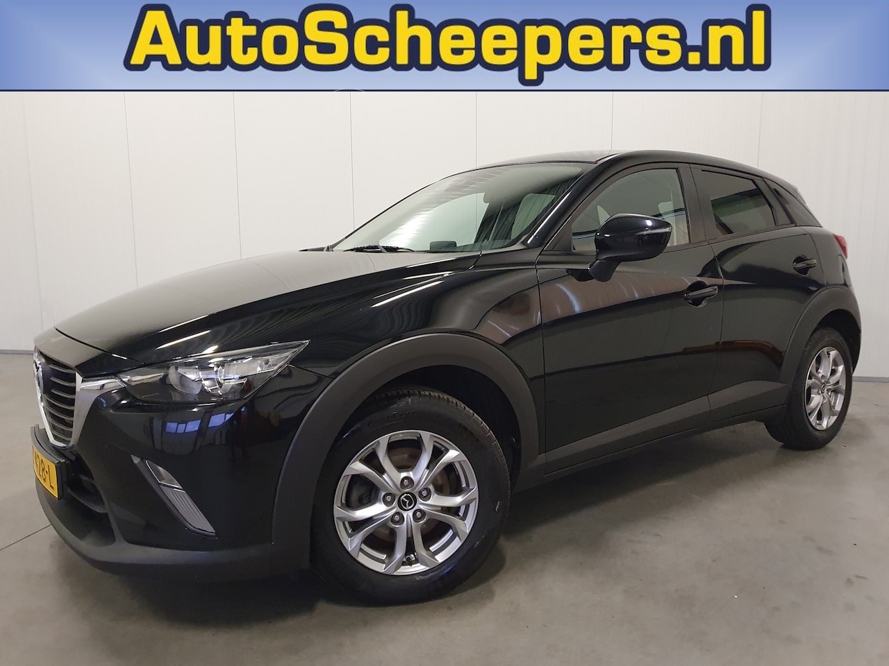 Mazda CX-3 - 2.0 SkyActiv-G 120 Dynamic NAVI/PDC/CRUISE/CLIMA/LMV - AutoWereld.nl