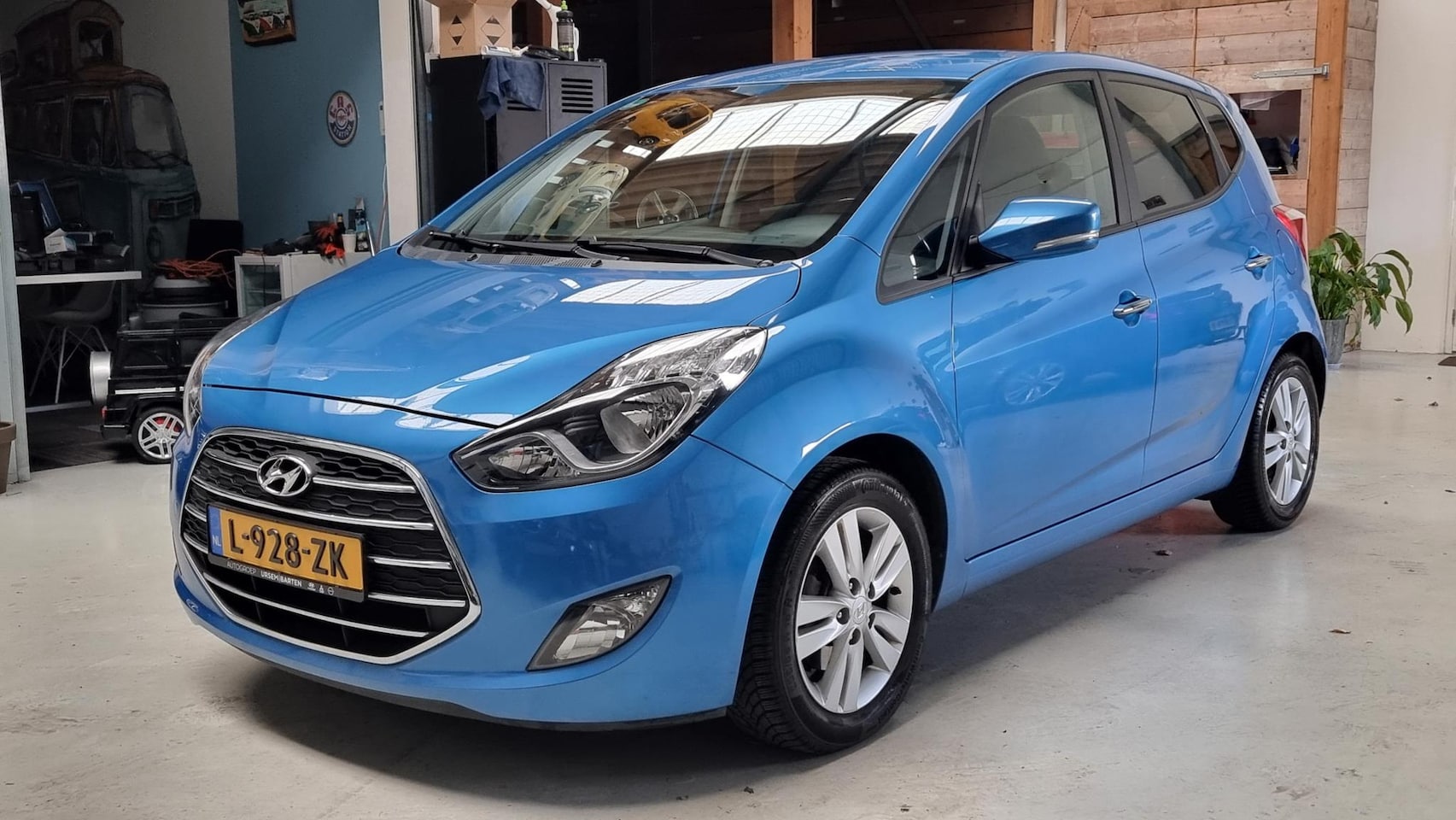 Hyundai ix20 - 1.6i Premium Navi, Bluetooth, Automaat, volledig onderhouden - AutoWereld.nl