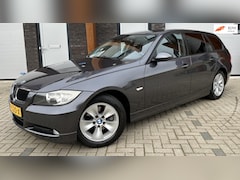 BMW 3-serie Touring - 320i High Executive STOELVW/CRUISE/PDC