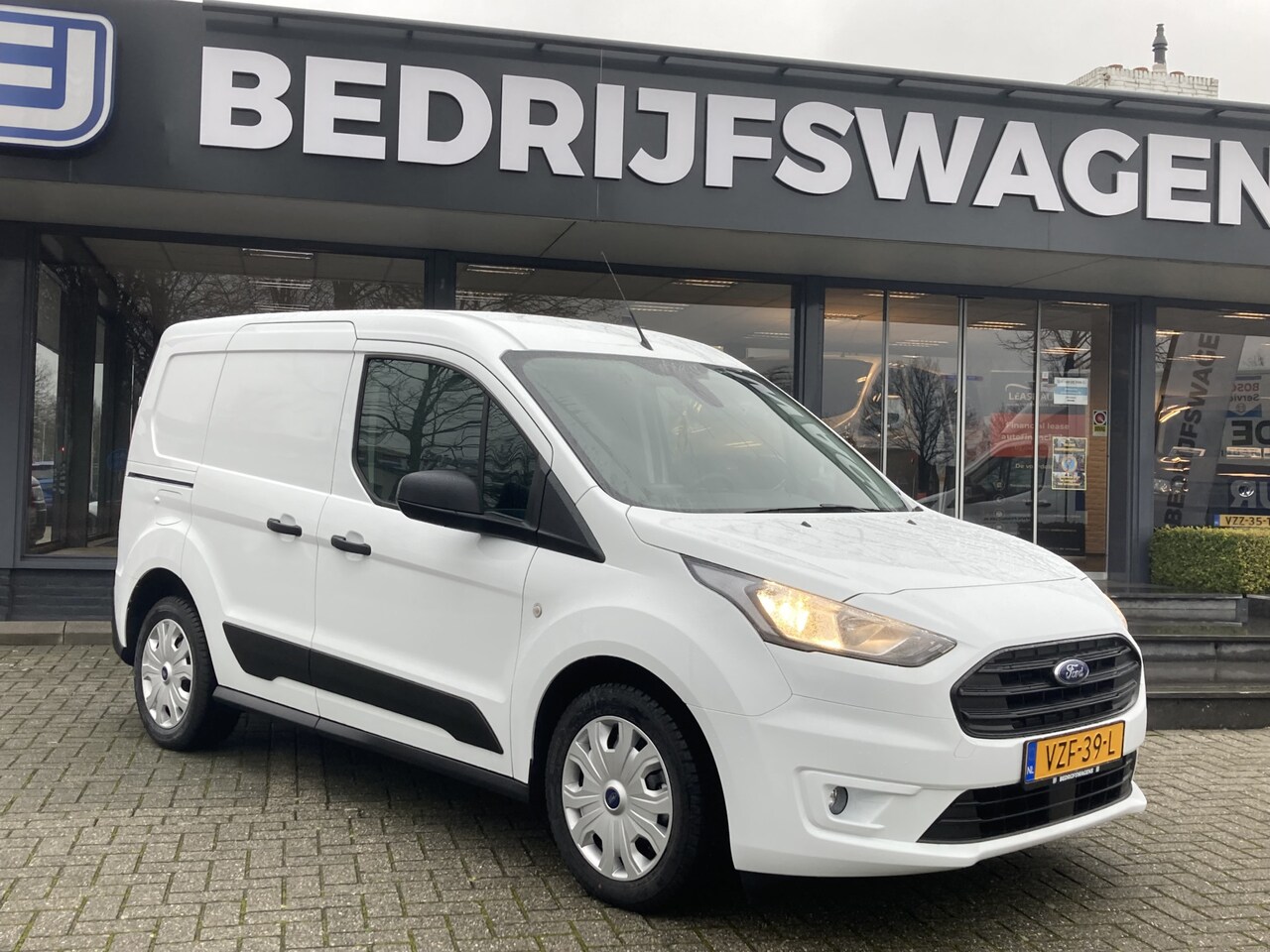 Ford Transit Connect - 1.5 EcoBlue L1 Trend 100pk/74kW 6-bak | Trekhaak | Navi | Camera | Carplay | Cruise | PDC - AutoWereld.nl