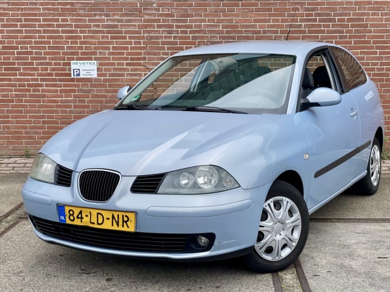 Seat Ibiza - 1.4-16V Signo 1.4-16V Signo - AutoWereld.nl