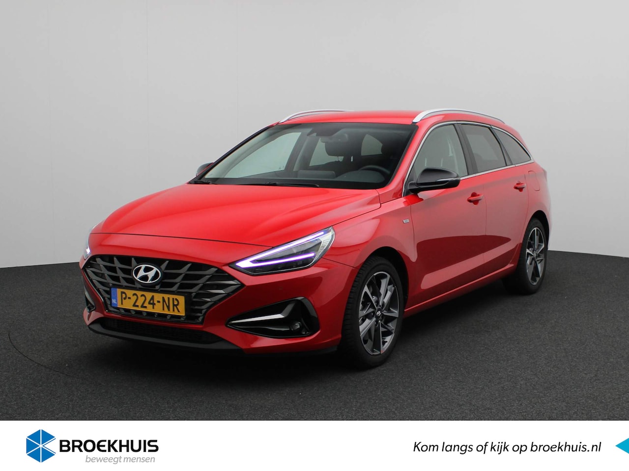 Hyundai i30 Wagon - 1.5 T-GDI 48V 160pk | Camera | Parkeersensoren Voor + Achter | Elek. Stoelen |  Volledig L - AutoWereld.nl