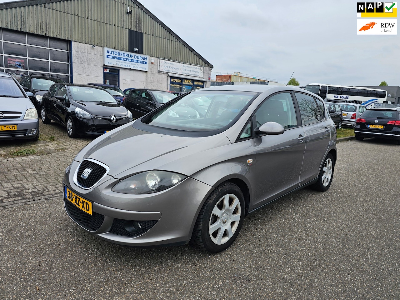 Seat Altea - 2.0 FSI Emotion NAV.+Clima Bj:2005 - AutoWereld.nl