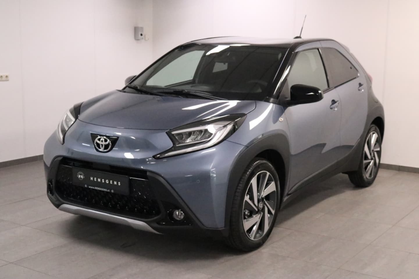 Toyota Aygo X - 1.0 VVT-i S-CVT envy | Automaat | Te Bestellen - AutoWereld.nl