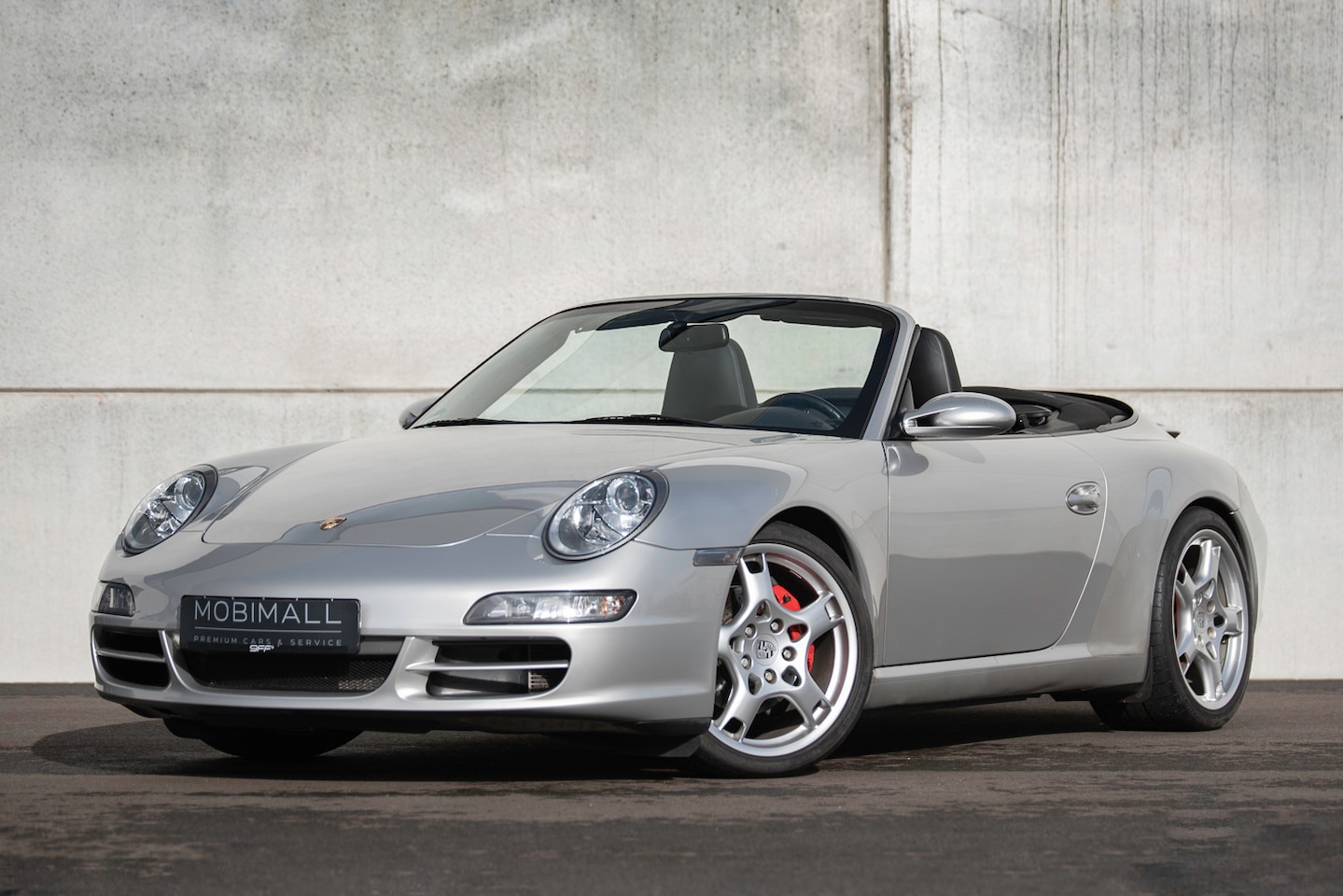 Porsche 911 Cabrio - 9FF 3.6 Carrera 680 PK, Handgeschakeld - AutoWereld.nl