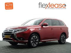 Mitsubishi Outlander - 2.0 PHEV Executive Edition Aut- Xenon Led, Stoelverwarming, Camera, Park Assist, Clima, Na