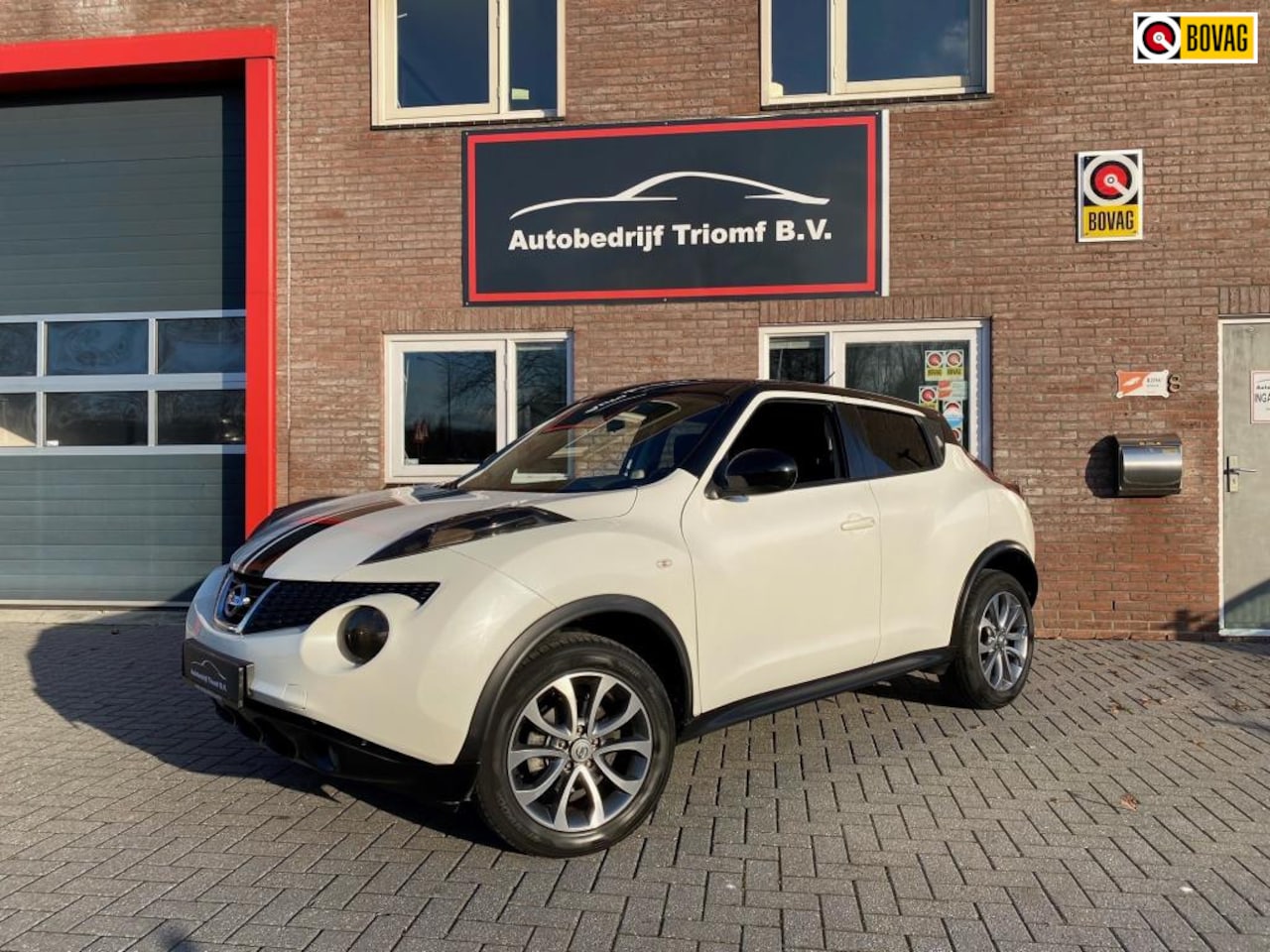 Nissan Juke - 1.6 Business Edition AUTOMAAT- NAVIGATIE-CAMERA-CRUISECONTROL..!! - AutoWereld.nl