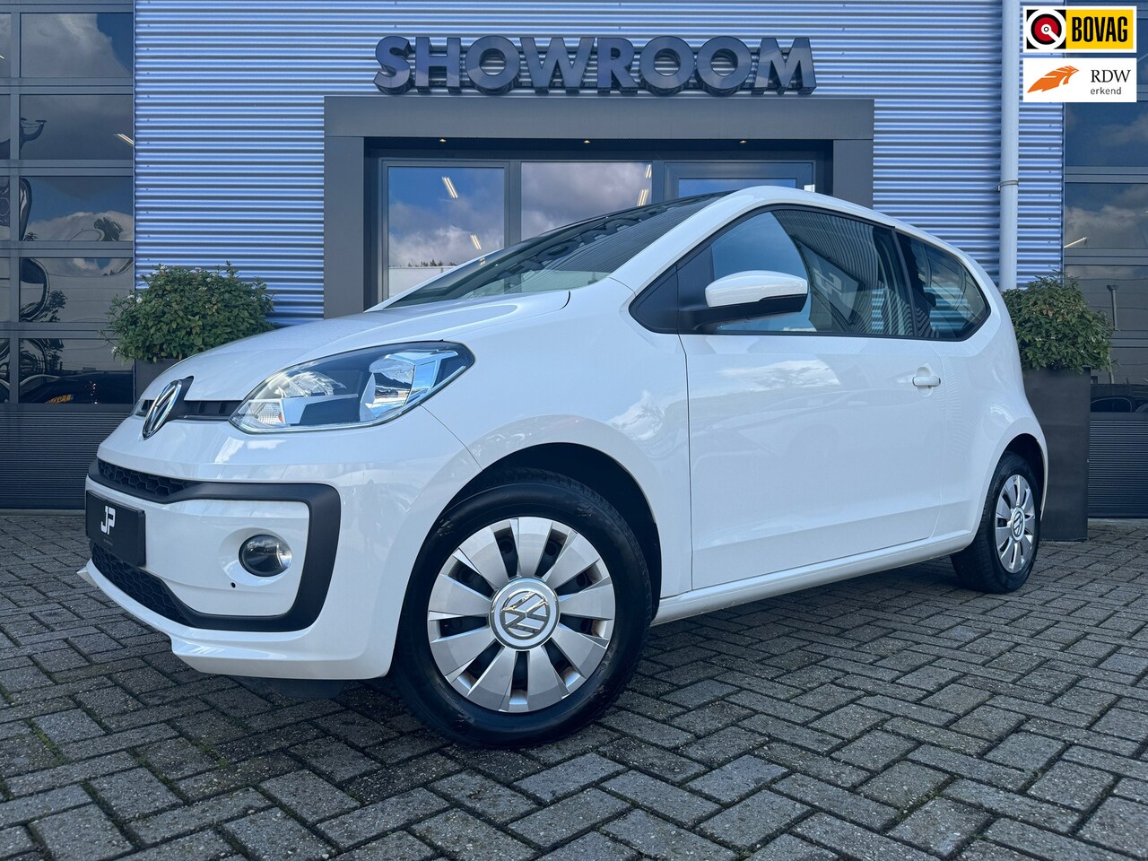 Volkswagen Up! - 1.0 BMT move up! Automaat|PANO|Stoelverwarming - AutoWereld.nl