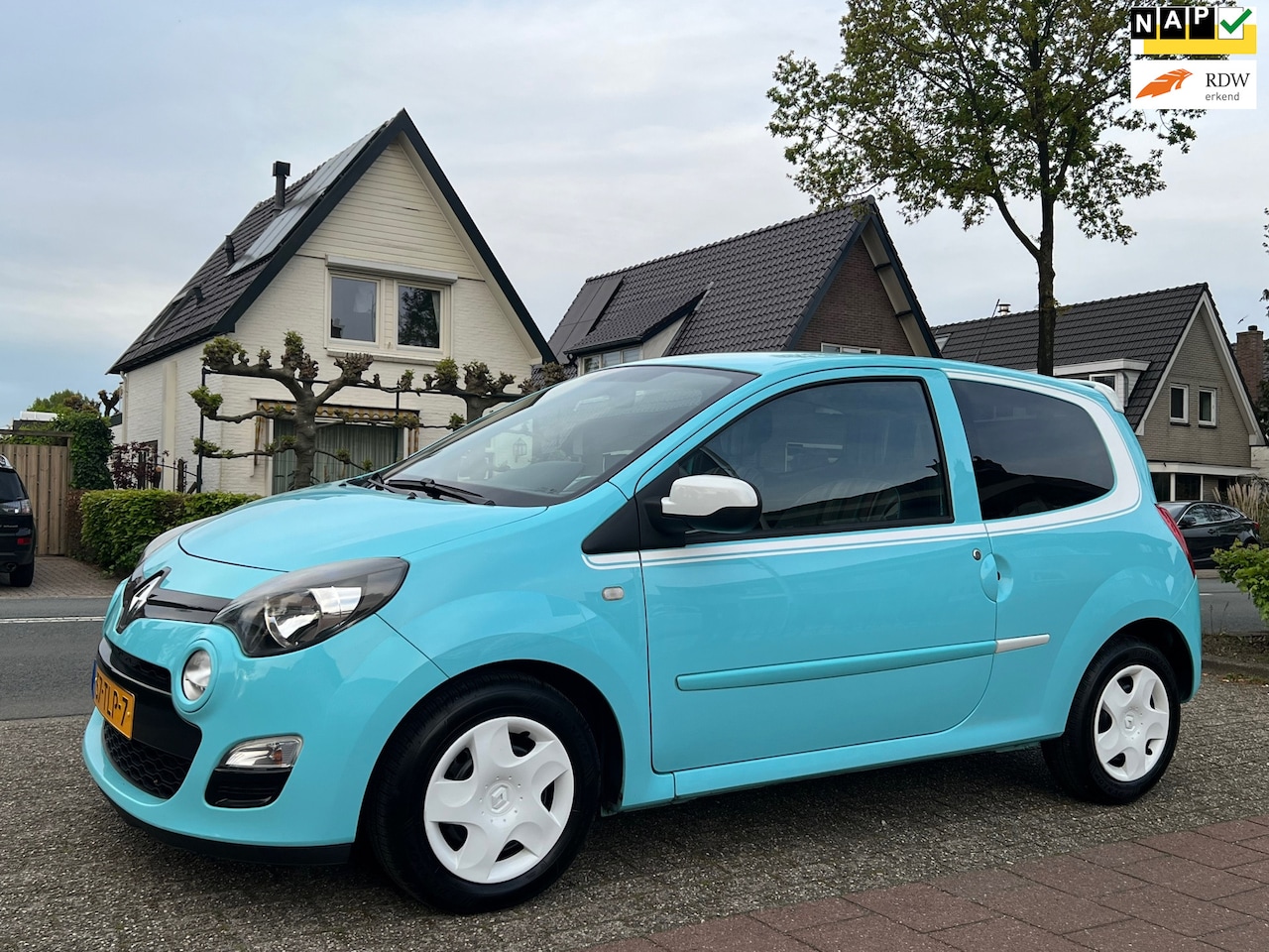 Renault Twingo - 1.2 16V Collection Babyblauw NL-AUTO-NAP. - AutoWereld.nl