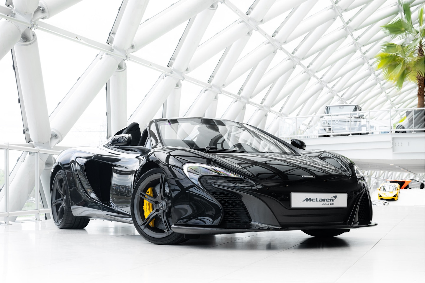 McLaren 650S - 3.8 Spider | Speed Yellow Accents | CF Interior | - AutoWereld.nl