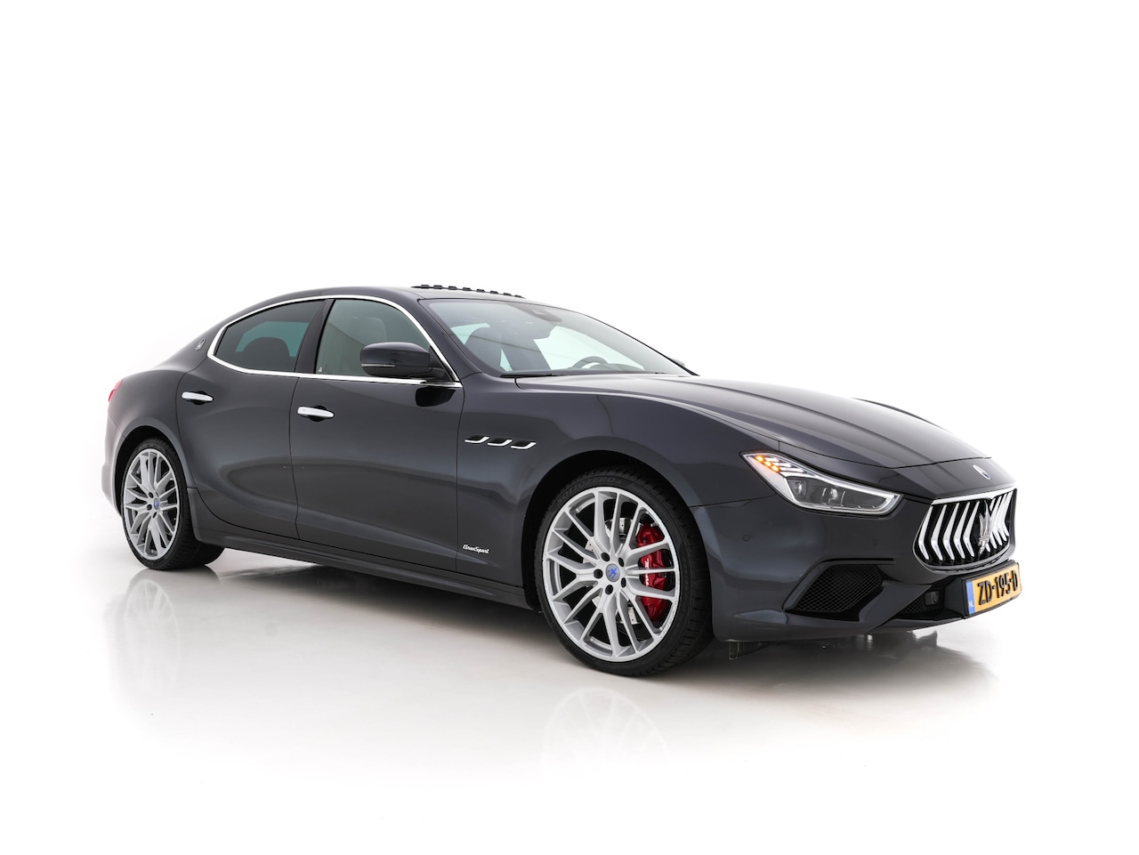 Maserati Ghibli - 3.0 V6 S Q4 GranLusso Aut. *SUNROOF | FULL-LED | HARMAN&KARDON | SPORT-SEATS | MEMORY-PACK - AutoWereld.nl