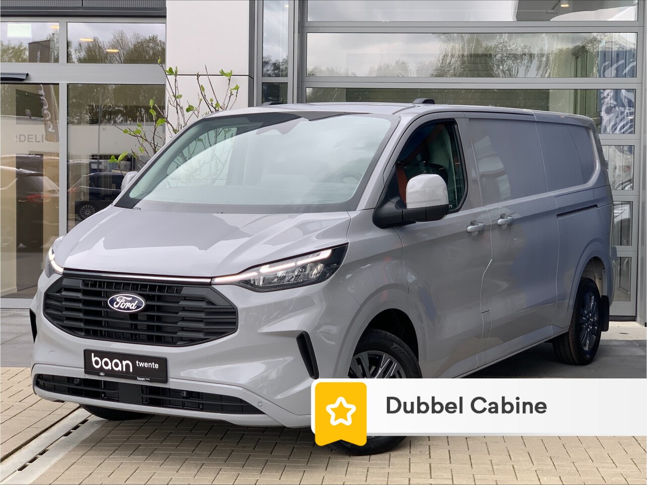 Ford Transit Custom - 320 2.0 TDCI L2H1 Limited Dubbel Cabine 170 PK AUT. | 2x Schuifdeur | Driver Ass. Pack | A - AutoWereld.nl