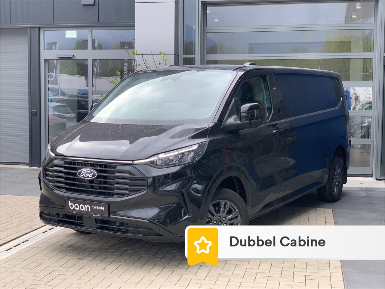 Ford Transit Custom - 320 2.0 TDCI L2H1 Limited Dubbel Cabine 170 PK AUT. | 2x Schuifdeur | Driver Ass. Pack | A - AutoWereld.nl